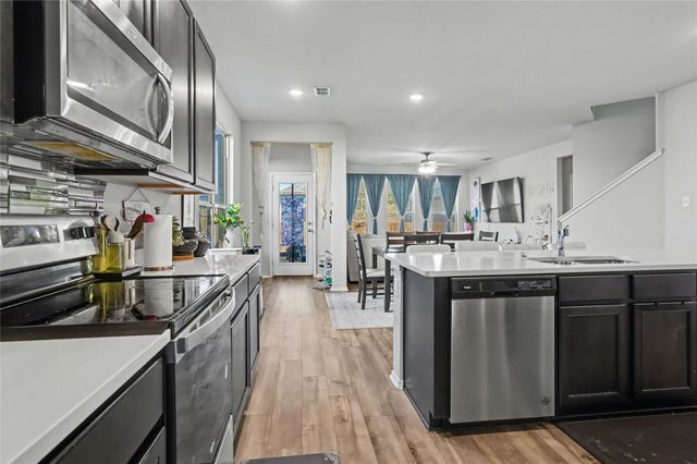 7912 Schooner Drive, Fort Worth, TX 76179