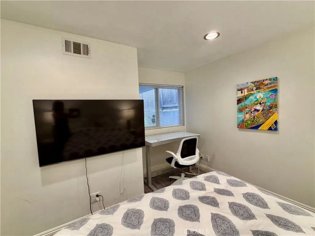 703 11th Street, Hermosa Beach, CA 90254