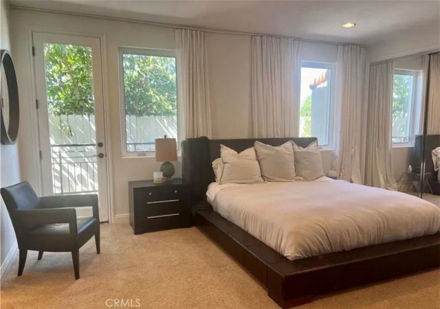 703 11th Street, Hermosa Beach, CA 90254