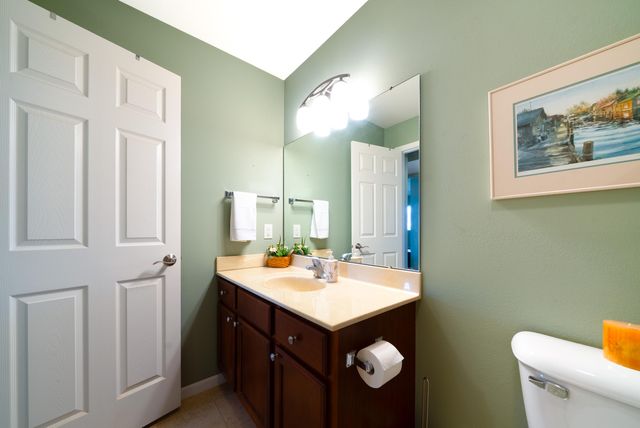 2498 E Turning Leaf Way, Fruitport Twp, MI 49415