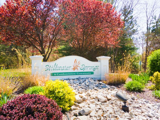 2498 E Turning Leaf Way, Fruitport Twp, MI 49415