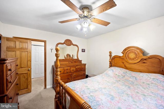 2836 WINDSOR DR, Bensalem, PA 19020