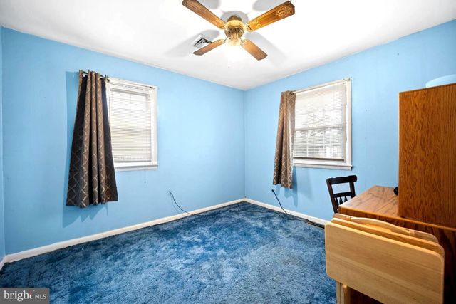 2836 WINDSOR DR, Bensalem, PA 19020