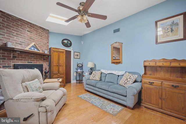 2836 WINDSOR DR, Bensalem, PA 19020