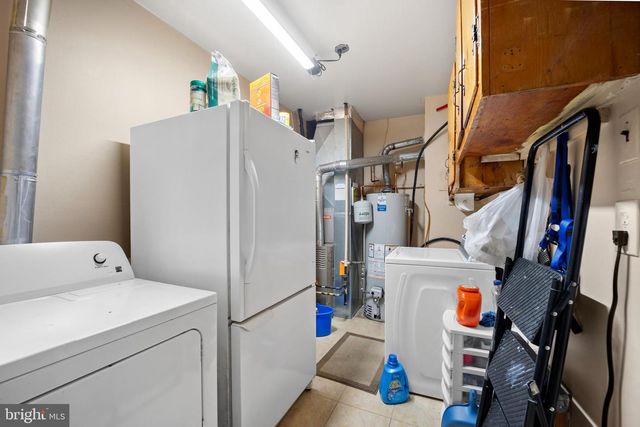 2836 WINDSOR DR, Bensalem, PA 19020