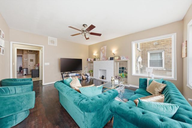 7948 S Drexel Avenue, Chicago, IL 60619