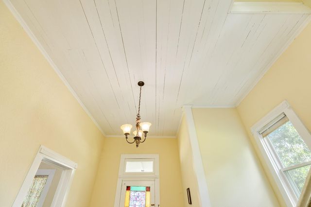 919 N Avenue A, Freeport, TX 77541