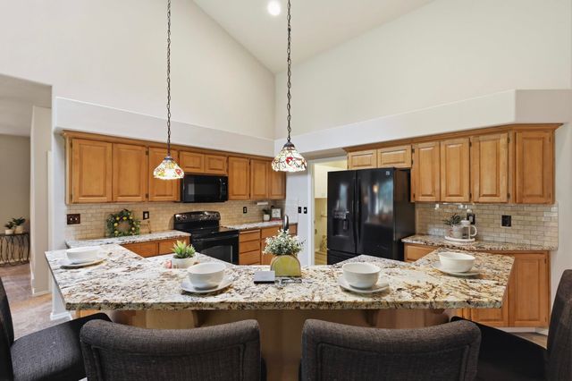 1511 E 54th Ln, Spokane, WA 99223