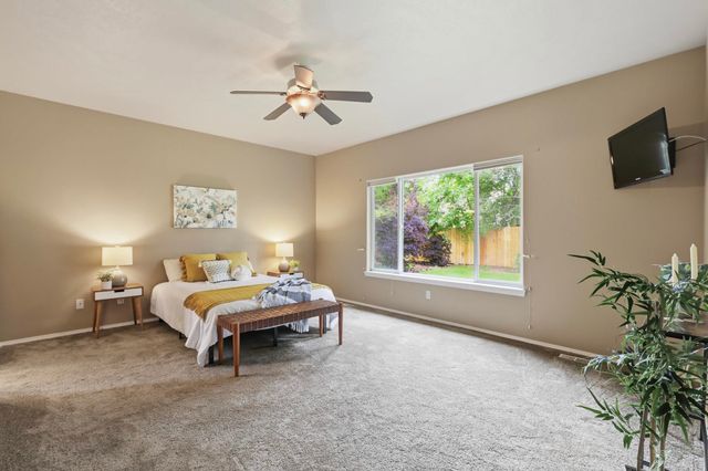 1511 E 54th Ln, Spokane, WA 99223
