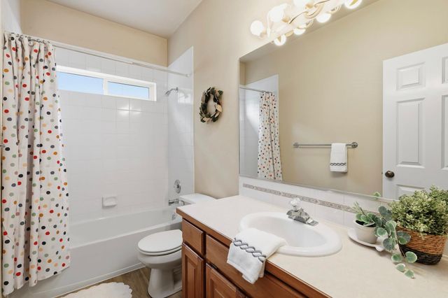 1511 E 54th Ln, Spokane, WA 99223