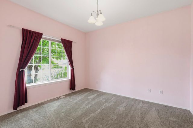1511 E 54th Ln, Spokane, WA 99223