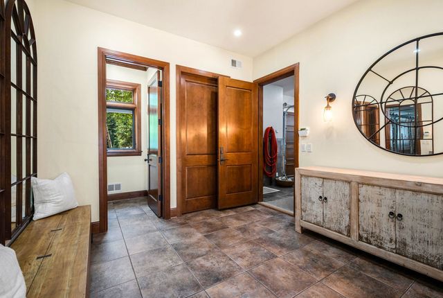 5707 Bay Shore Drive, Sturgeon Bay, WI 54235