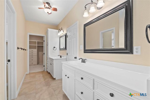 330 Arbors Circle, Elgin, TX 78621