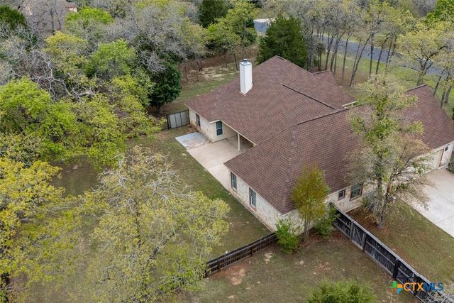 330 Arbors Circle, Elgin, TX 78621