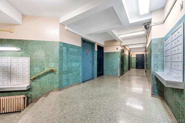 1690 Metropolitan Avenue 1E, Bronx, NY 10462