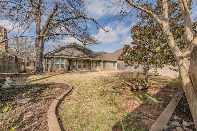 409 Dorcas Lane, Arlington, TX 76013