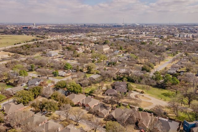 409 Dorcas Lane, Arlington, TX 76013