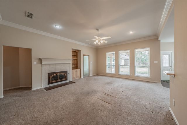 409 Dorcas Lane, Arlington, TX 76013