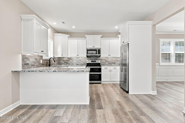 925 Cardinal Place, Vass, NC 28394