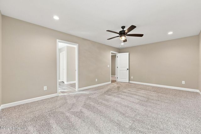 925 Cardinal Place, Vass, NC 28394