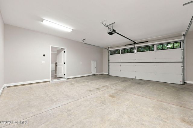 925 Cardinal Place, Vass, NC 28394