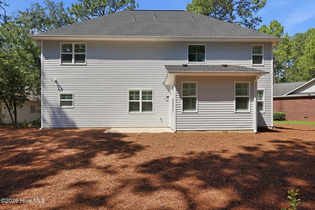 925 Cardinal Place, Vass, NC 28394