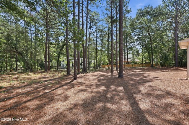 925 Cardinal Place, Vass, NC 28394