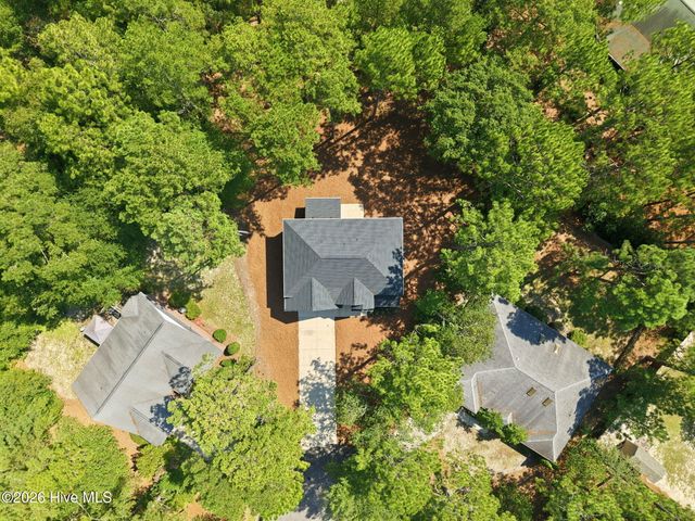 925 Cardinal Place, Vass, NC 28394