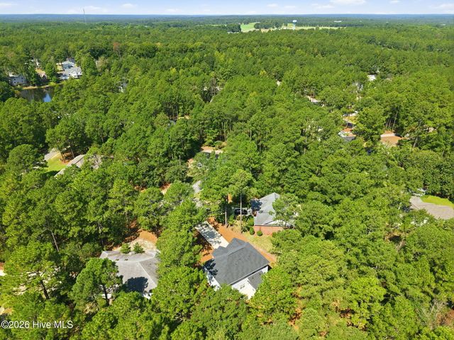 925 Cardinal Place, Vass, NC 28394