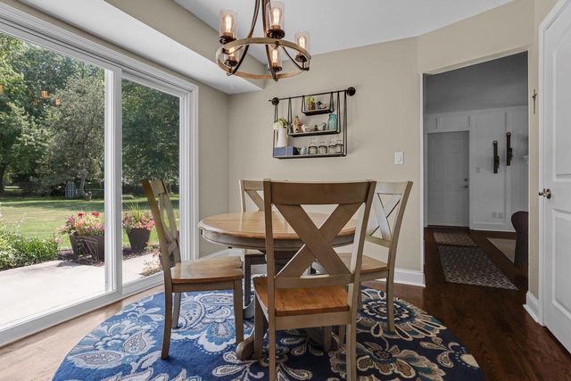 1626 Devonshire DRIVE, Cedarburg, WI 53012