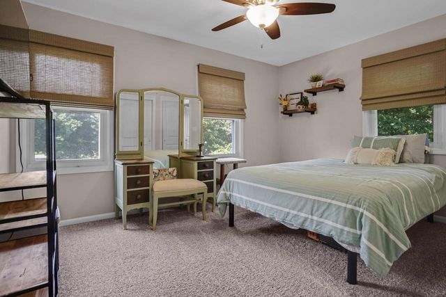 1626 Devonshire DRIVE, Cedarburg, WI 53012
