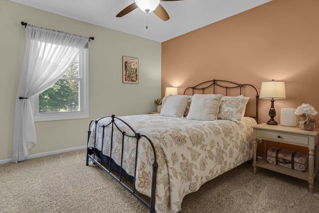 1626 Devonshire DRIVE, Cedarburg, WI 53012