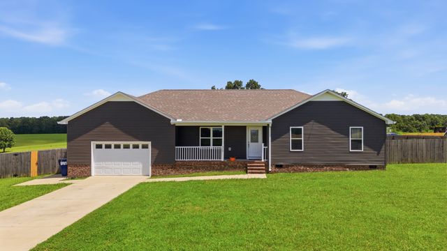 450 N Point Dr, Summertown, TN 38483