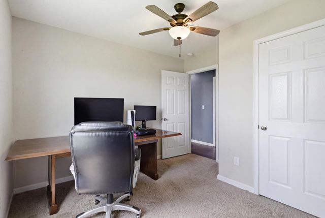 450 N Point Dr, Summertown, TN 38483