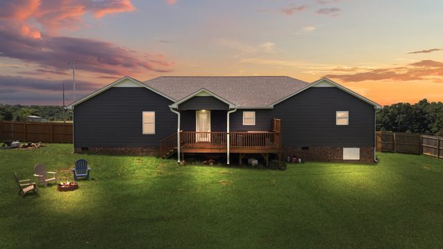 450 N Point Dr, Summertown, TN 38483
