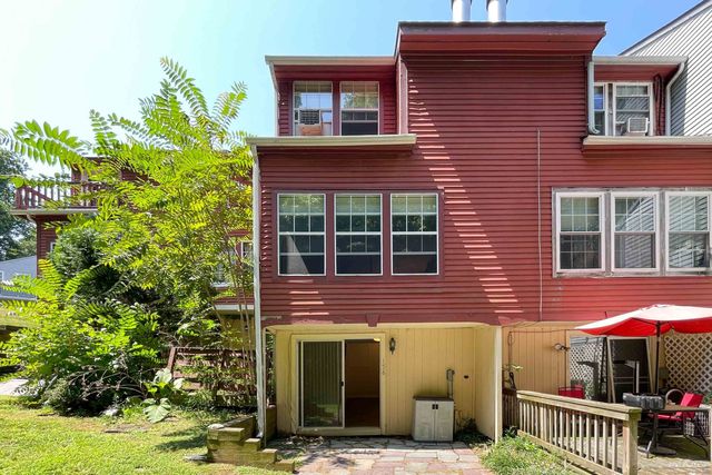 156 Rising Trail Drive 156, Middletown, CT 06457