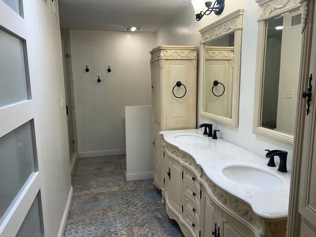 9554 E Fairway Boulevard, Sun Lakes, AZ 85248