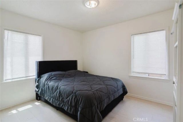 10826 Roscoe Boulevard, Sun Valley, CA 91352