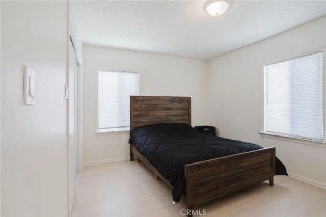 10826 Roscoe Boulevard, Sun Valley, CA 91352