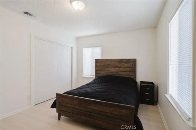10826 Roscoe Boulevard, Sun Valley, CA 91352