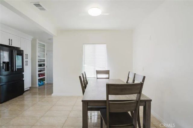 10826 Roscoe Boulevard, Sun Valley, CA 91352