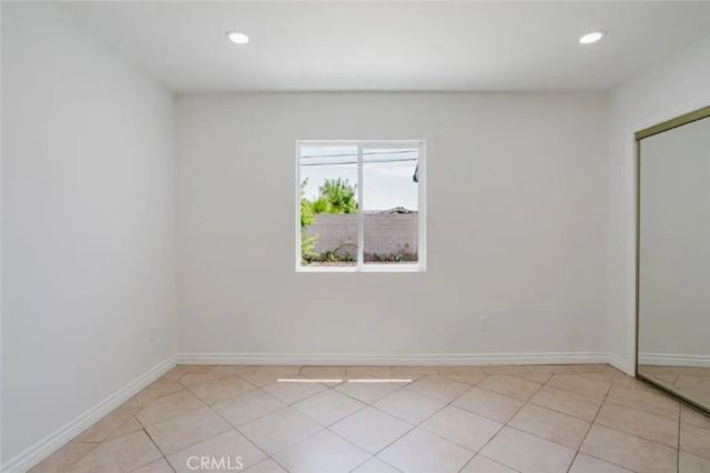 10826 Roscoe Boulevard, Sun Valley, CA 91352