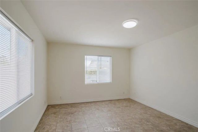 10826 Roscoe Boulevard, Sun Valley, CA 91352