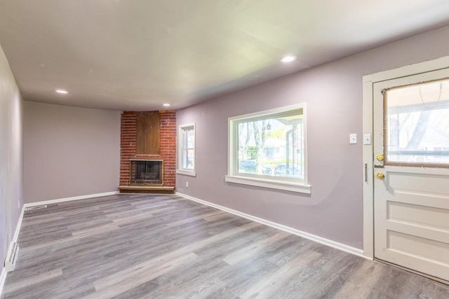 521 S 65th STREET, Milwaukee, WI 53214