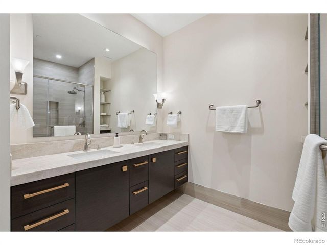 1155 Canyon Boulevard 209, Boulder, CO 80302