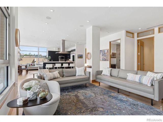 1155 Canyon Boulevard 209, Boulder, CO 80302