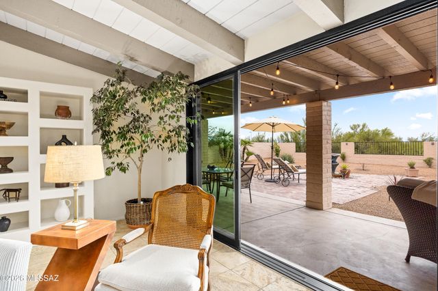 4240 E Pontatoc Canyon Drive, Tucson, AZ 85718