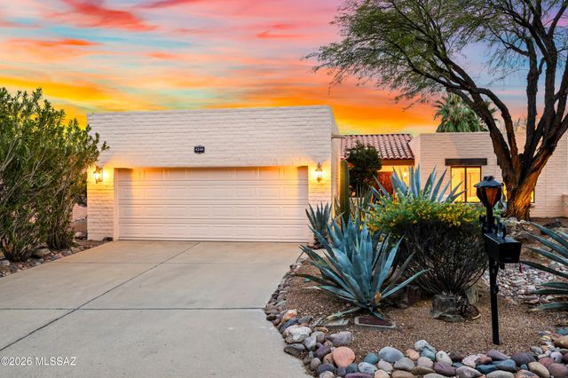 4240 E Pontatoc Canyon Drive, Tucson, AZ 85718