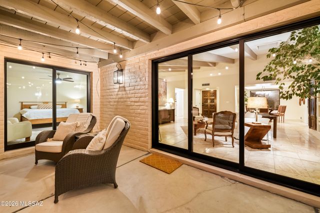 4240 E Pontatoc Canyon Drive, Tucson, AZ 85718