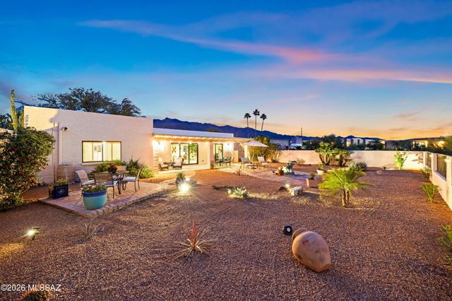 4240 E Pontatoc Canyon Drive, Tucson, AZ 85718